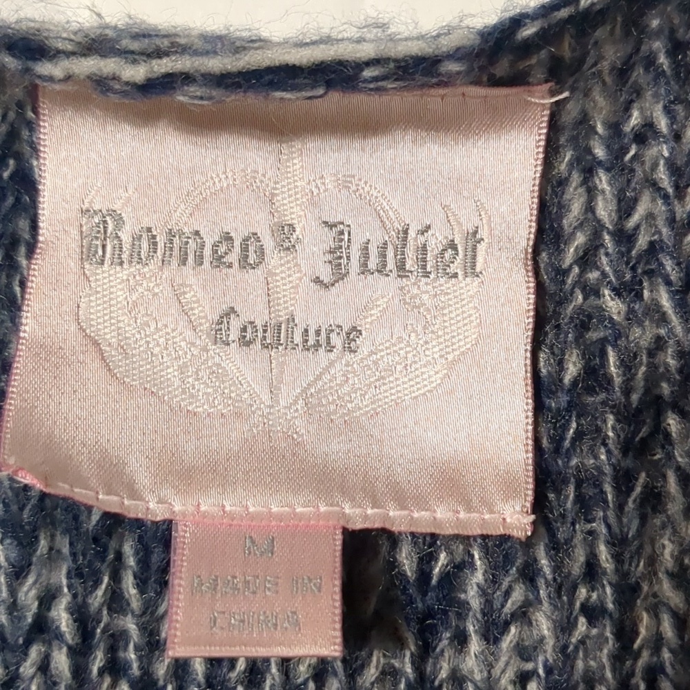 Romeo & Juliet Couture blue grey long sweater women size M - Picture 3 of 6
